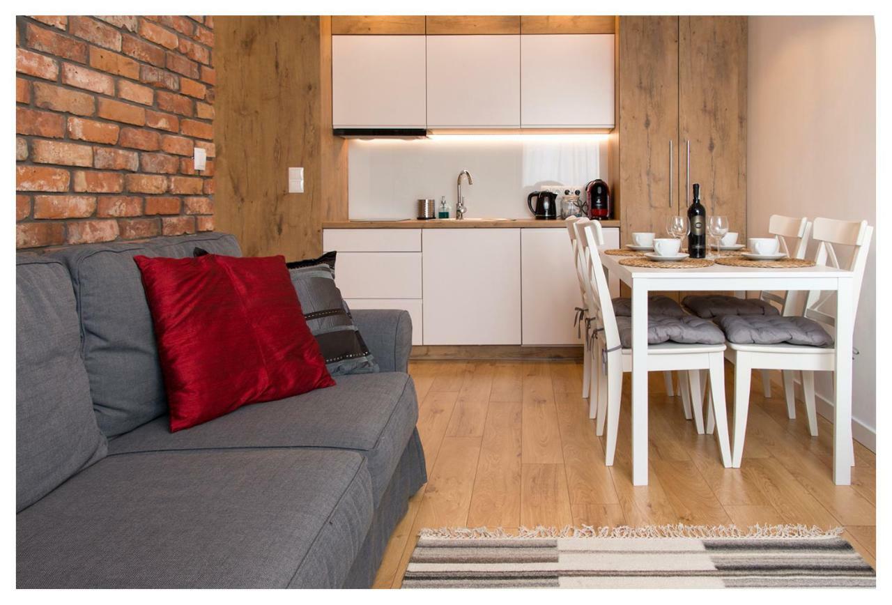 Central Apartments Rajska Гданск Екстериор снимка