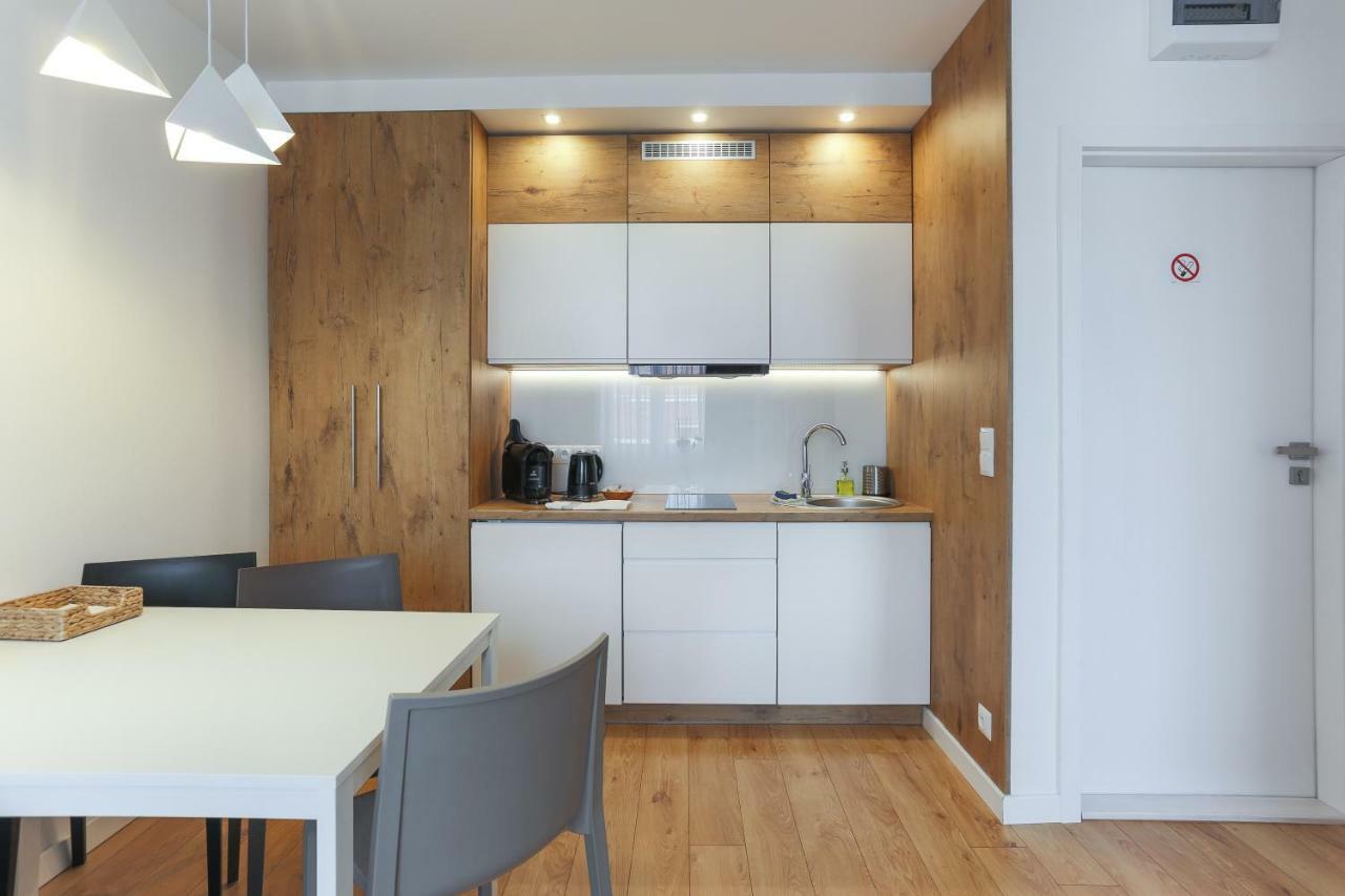 Central Apartments Rajska Гданск Екстериор снимка