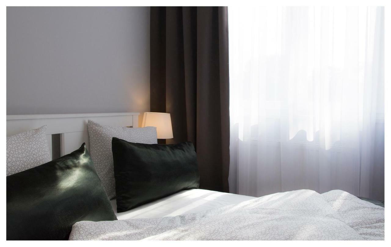 Central Apartments Rajska Гданск Екстериор снимка