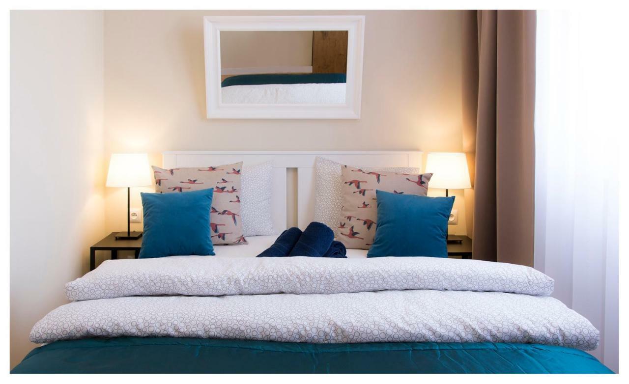 Central Apartments Rajska Гданск Екстериор снимка