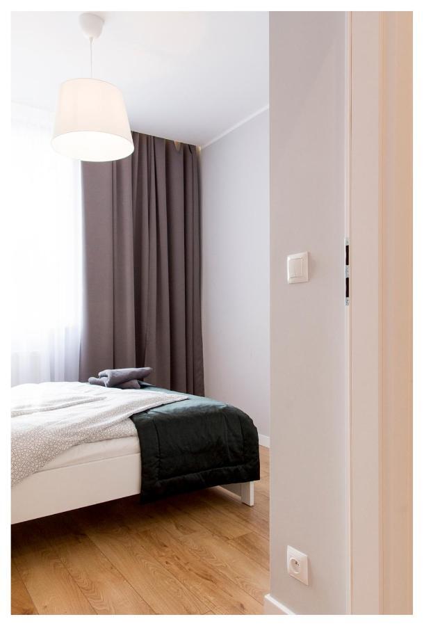 Central Apartments Rajska Гданск Екстериор снимка
