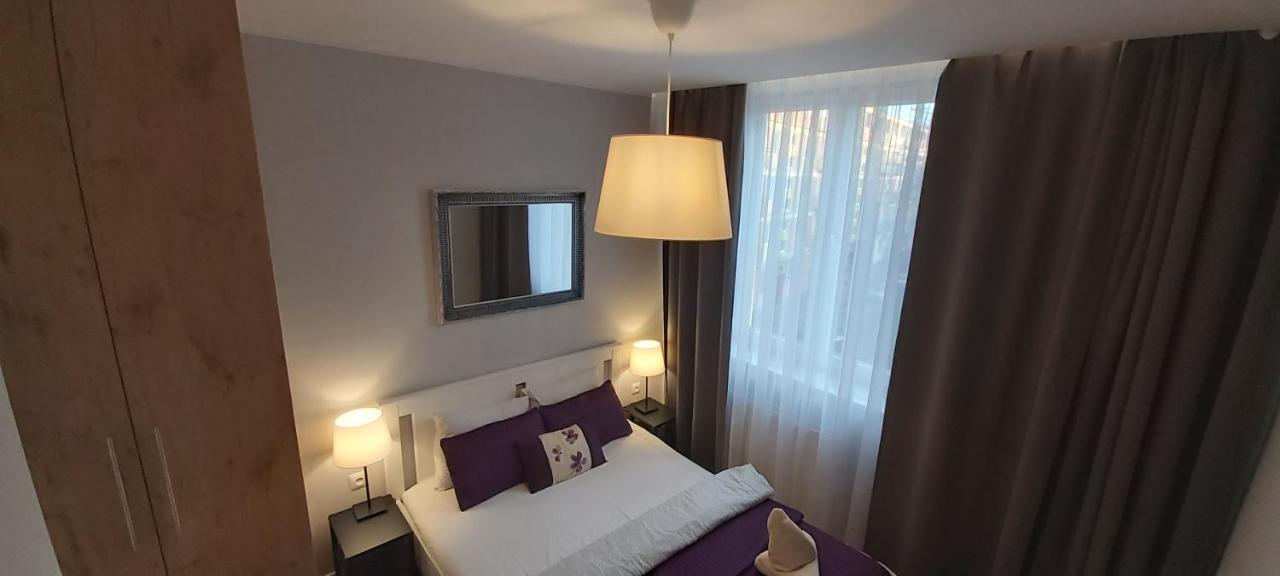 Central Apartments Rajska Гданск Екстериор снимка